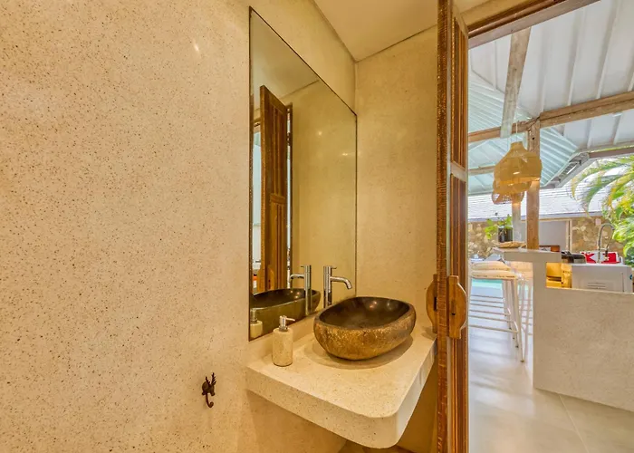 Promo 4 Bd Spacious In Strategic Location アパート